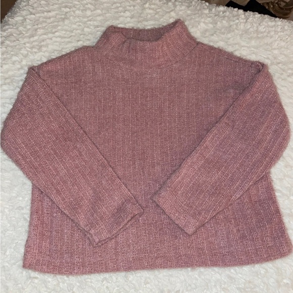 TODDLER  Old Navy Mauve Turtleneck Sweater - Picture 1 of 2